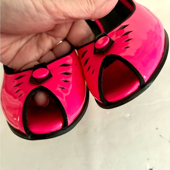 Franco Sarto pink sandals - Picture 4 of 13